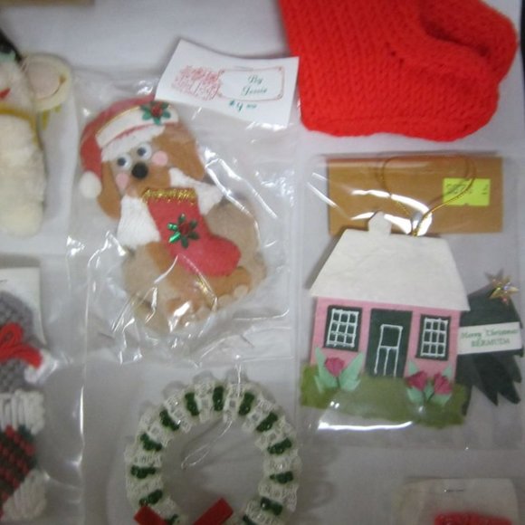 VINTAGE SET OF 18 HANDMADE/HOMEMADE CHRISTMAS ORNAMENTS DECORATIONS VERY CUTE - Picture 7 of 7